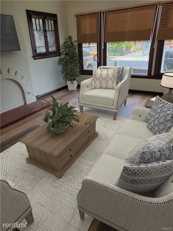 Building Photo - 3 br, 2 bath Triplex - 1467 S Canfield Ave