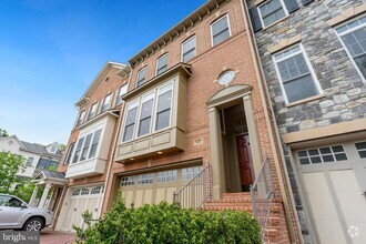 Building Photo - 6767 Darrells Grant Pl