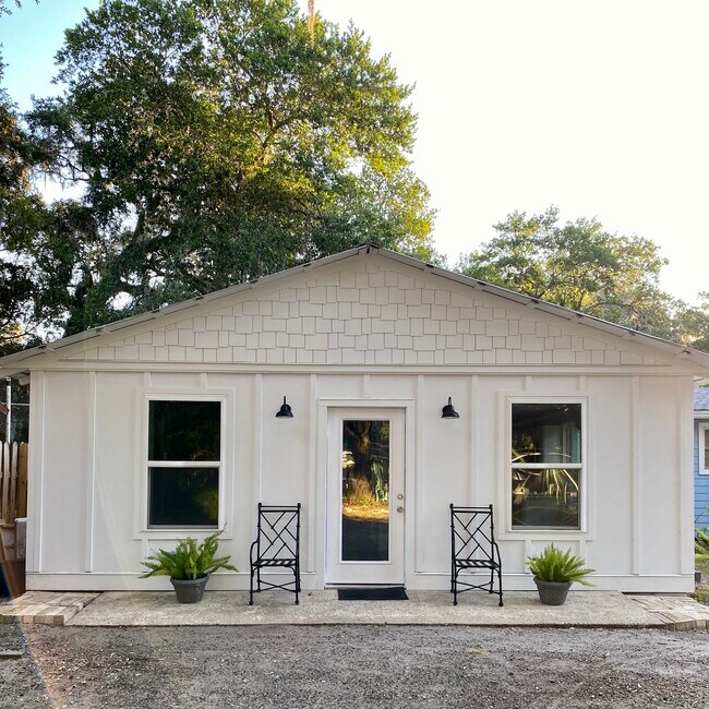 Building Photo - 769 Mourning Dove Ln