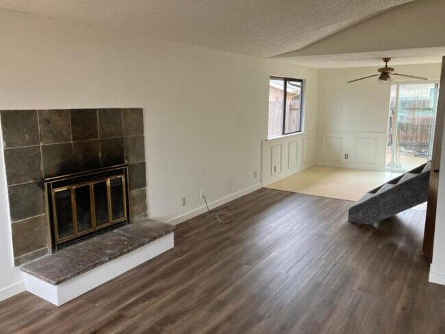 Foto del edificio - 2 bedroom in SPRINGFIELD OR 97477