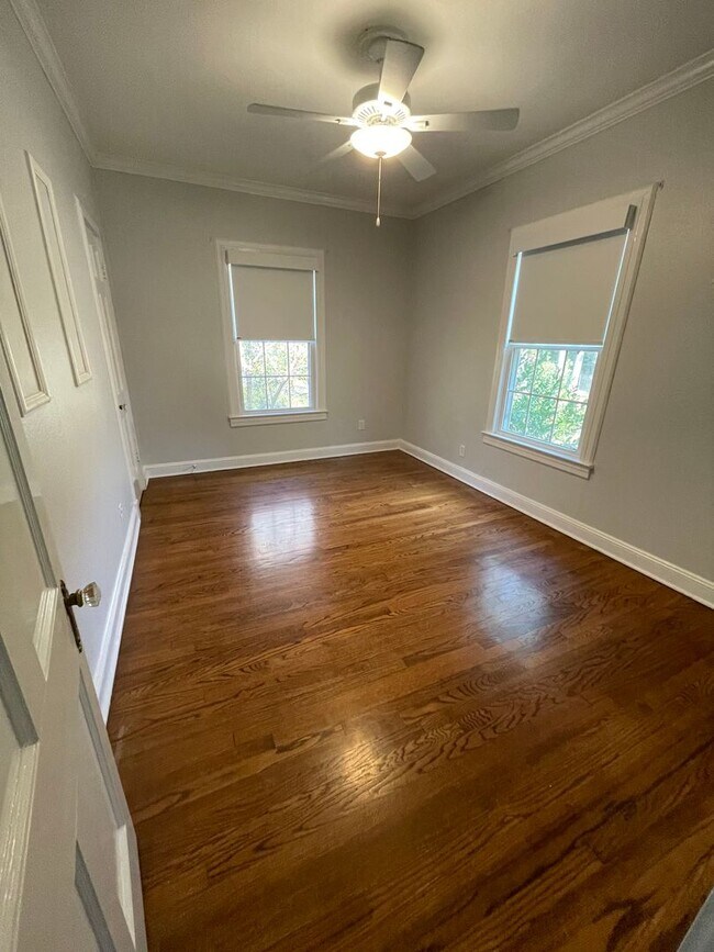 Foto del edificio - Gorgeous 3 Bedroom Home in South Highland