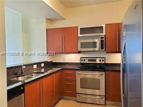 Foto del edificio - 7355 SW 89th St