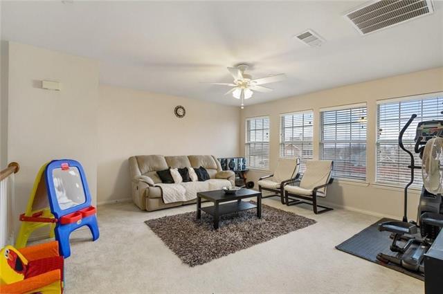 Foto del edificio - 8223 Dogwood Ln