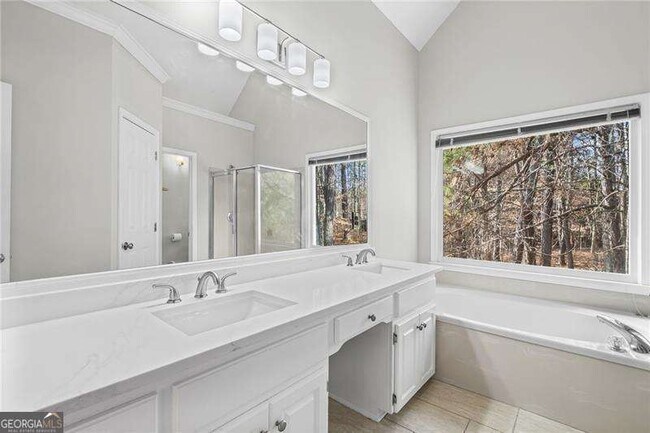 Foto del edificio - 1969 Seymour Dr NW