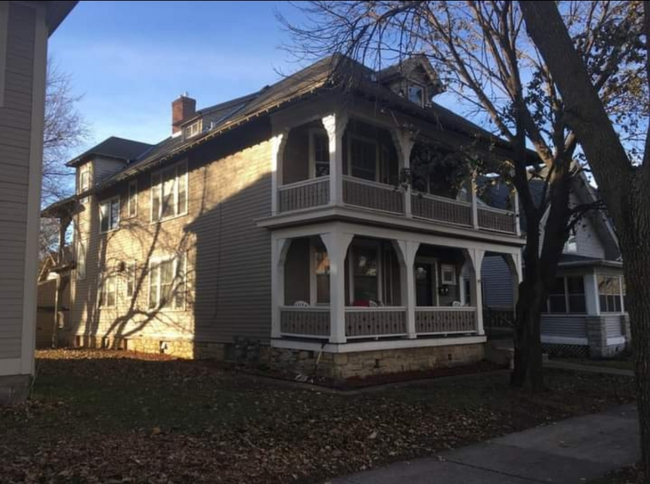 Building Photo - 656 Iglehart Ave