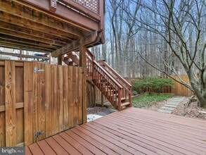 Building Photo - 1318 Alderton Ln