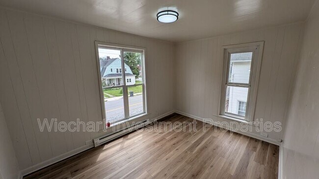 Foto del edificio - 1028 W Wayne St
