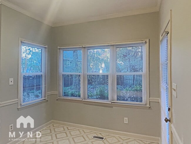 Building Photo - 2701 Moorsfield Ct