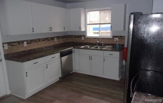 Building Photo - 3255 Coventry Dr