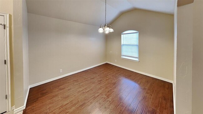 Building Photo - 16001 Katie Ridge Dr