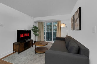 Building Photo - 20 Blue Jays Way