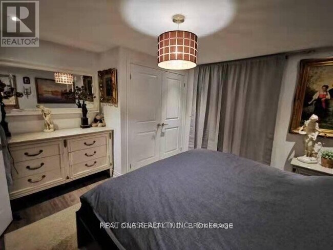 Building Photo - 39 Shamokin Dr