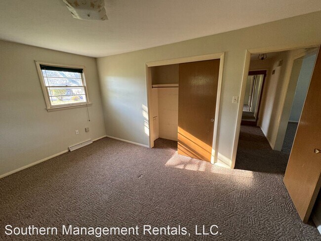 Foto del edificio - 2 br, 1 bath House - 102 Oak Rd