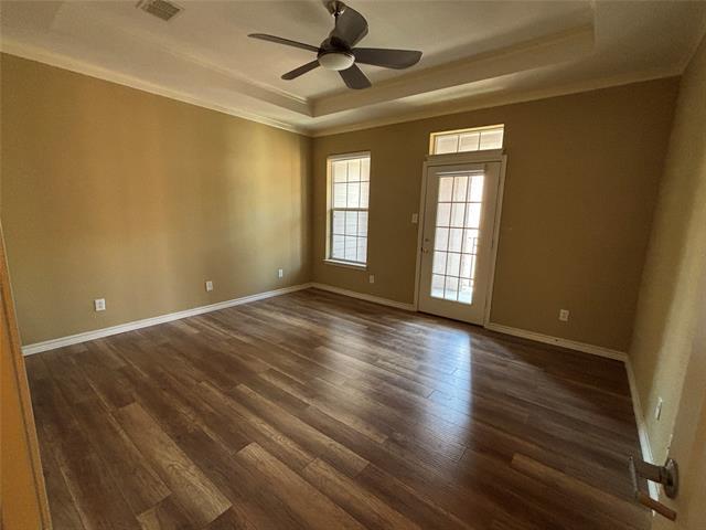 Foto del edificio - 15727 Seabolt Pl