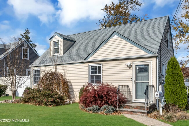 Building Photo - 20 Burnet St