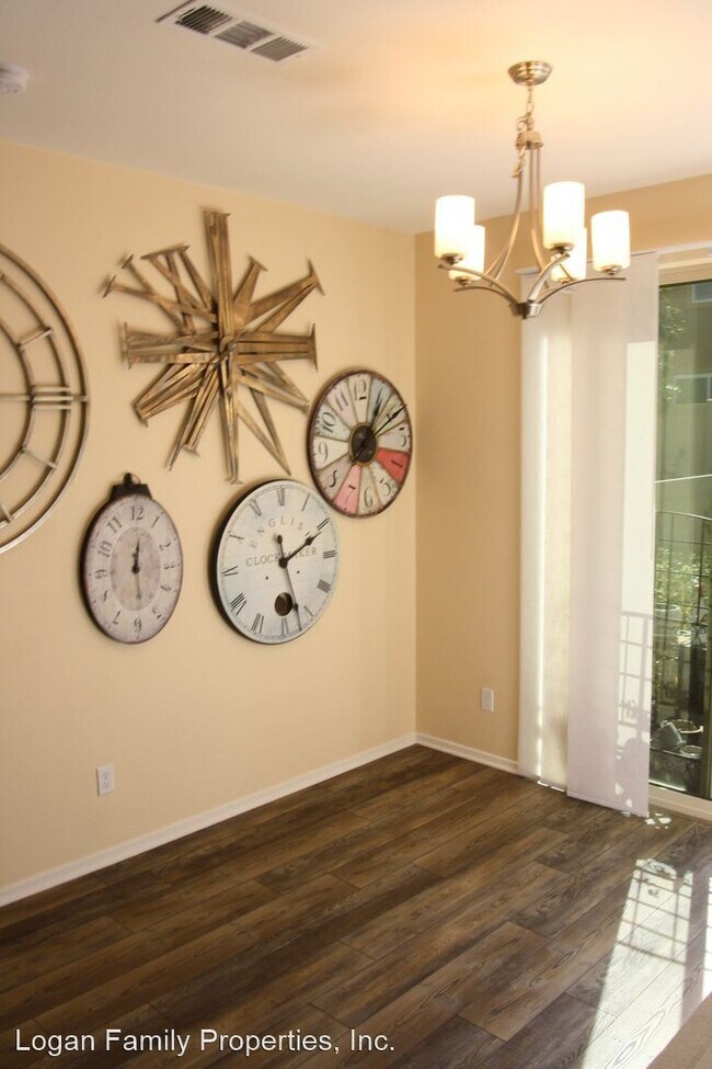 Building Photo - 3 br, 2.5 bath House - 1191 Via Candelas
