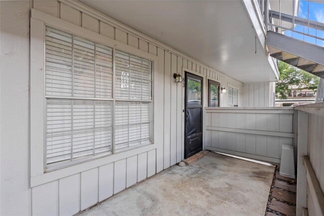 Building Photo - 2350 Bering Dr