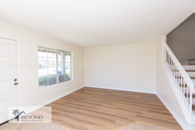 Foto del edificio - *** HIGHLY DESIRED 3BED/2.5BATH  HILLSBORO...