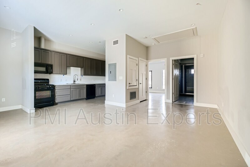 3523 Gonzales St Unit 210, Austin, TX 78702 Condo for Rent in Austin