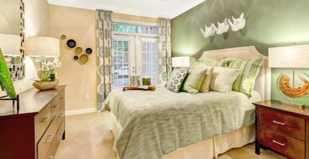 Foto principal - 1210 Winrock Blvd