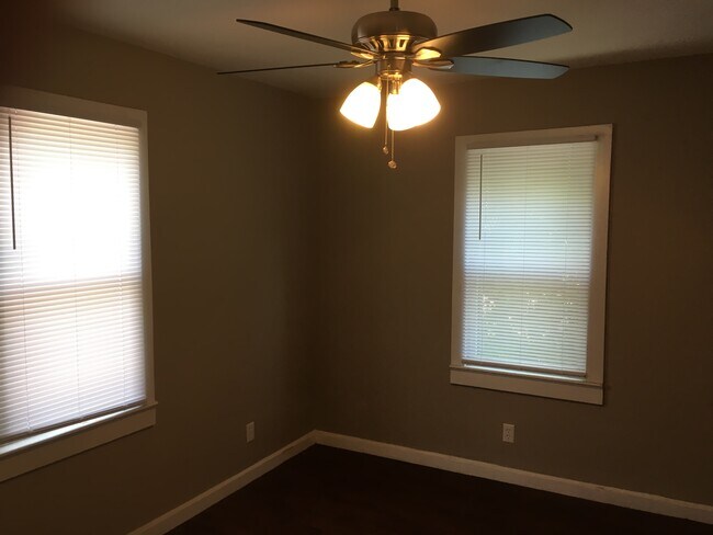 Foto del edificio - 23 1st Ave