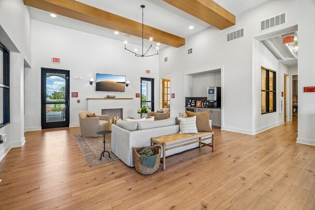 Building Photo - The Grand at Oak Grove