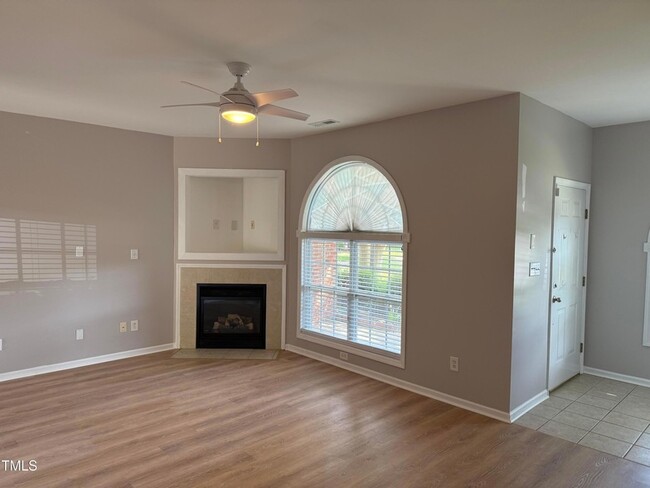 Building Photo - 2101 Piney Brook Rd