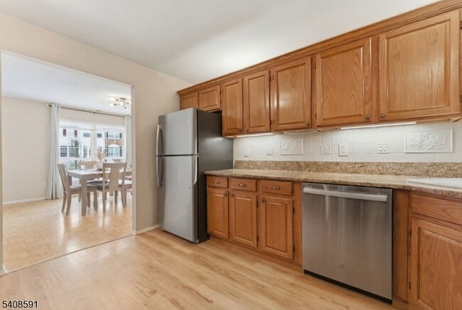 Foto del edificio - 774 Sassafras Ct