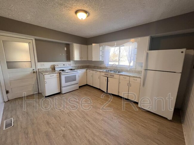 Foto del edificio - 1702 W Copeland St