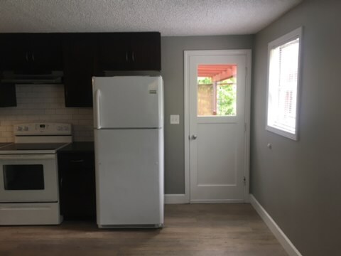 Kitchen - 2916 1st Ave W