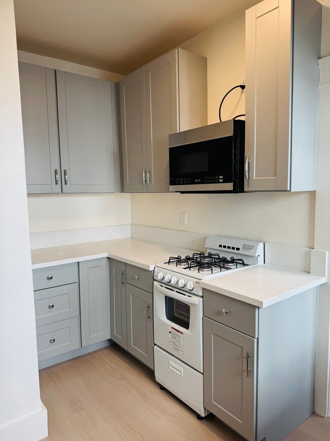 Foto del edificio - 1452 N Gardner St