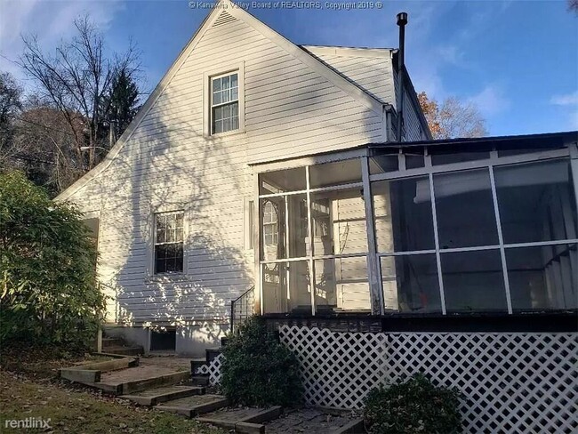 Building Photo - 3 br, 3 bath House - 685 Forest Cir