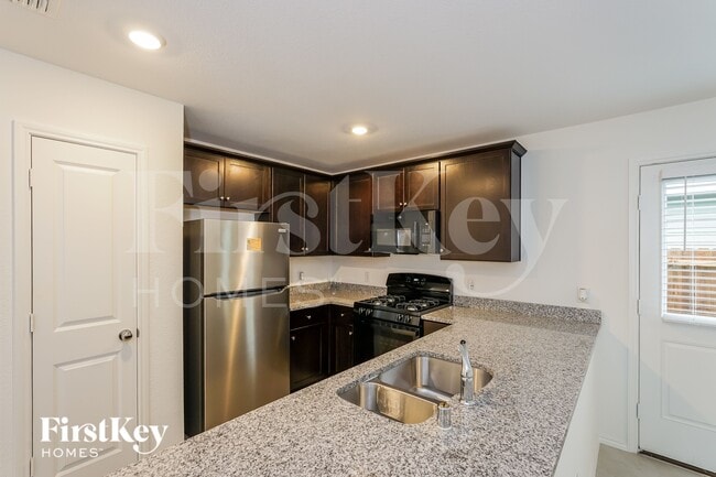 Building Photo - 6503 Cannonade Dr