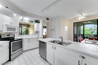 Building Photo - 6510 Valen Way