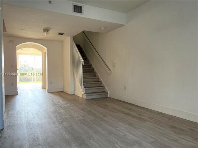 Foto del edificio - 1088 SW 144th Ave