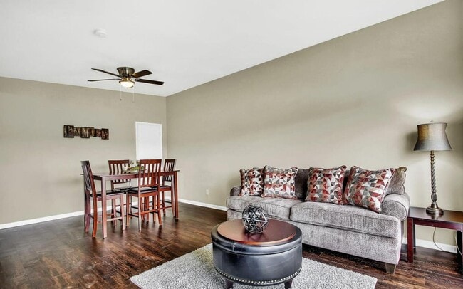 Building Photo - Coming Soon- Beautiful 3 Bedroom, 1 Bath h...