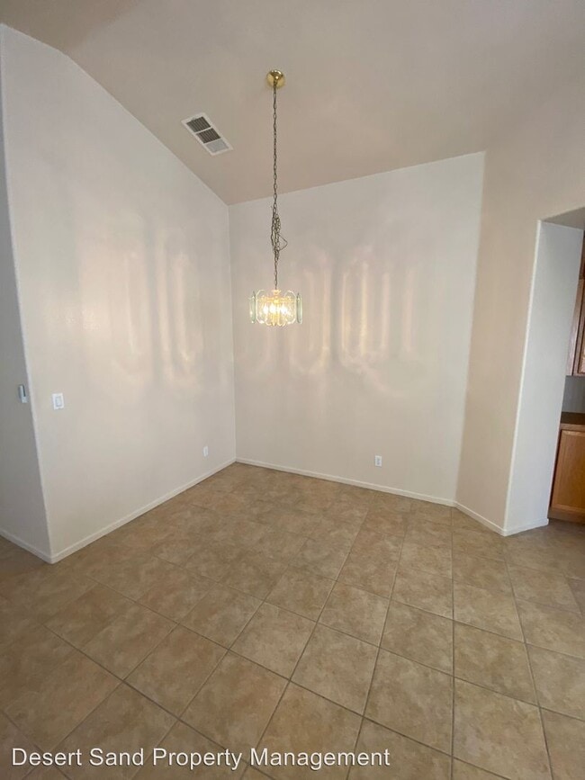 Building Photo - 3 br, 2 bath Apartment - 917 Adobe Flat Drive