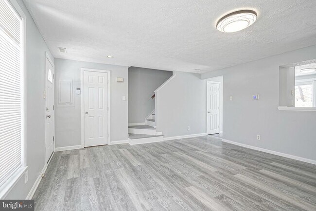 Foto del edificio - 53 Victoria Manor Ct