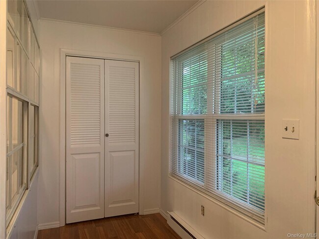 Foto del edificio - 273 Berwick Ct
