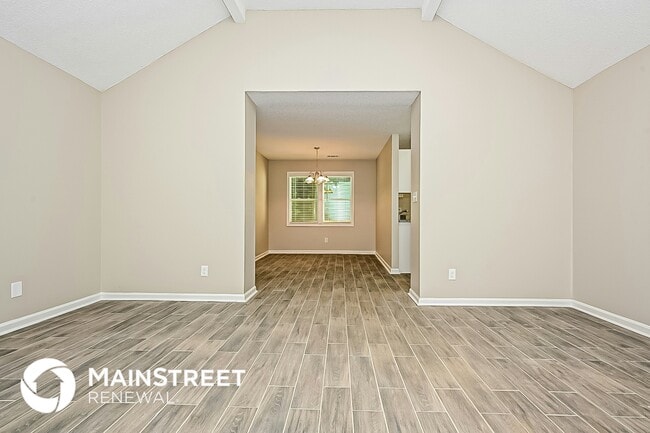 Building Photo - 2877 Old S Dr