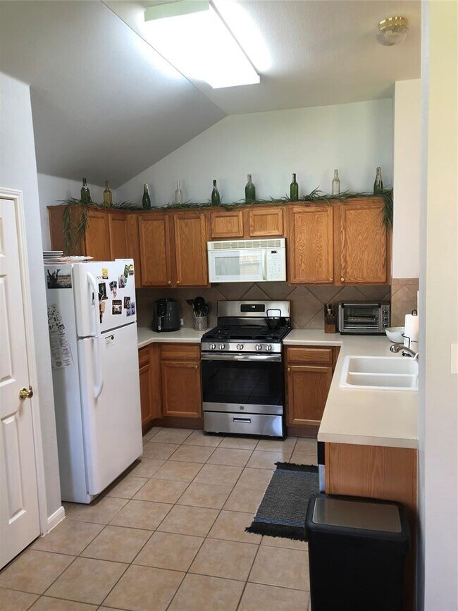 Building Photo - 271 Wild Buffalo Dr