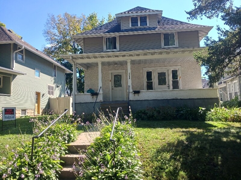 Foto principal - 1144 W Center St
