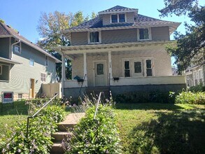 Building Photo - 1144 W Center St Building Photo - 1144 W Center St