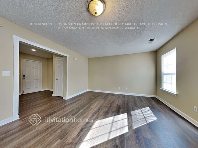 Building Photo - 1460 Summer Coach Dr