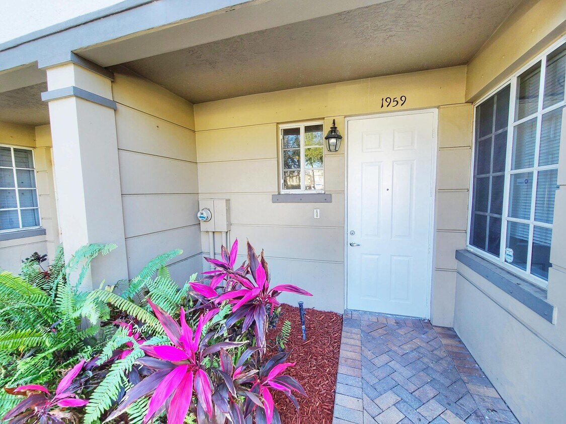 Foto principal - 1959 Marsh Harbor Dr