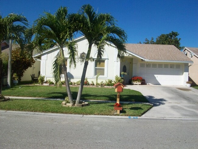 Building Photo - 5419 Blueberry Hill Ave