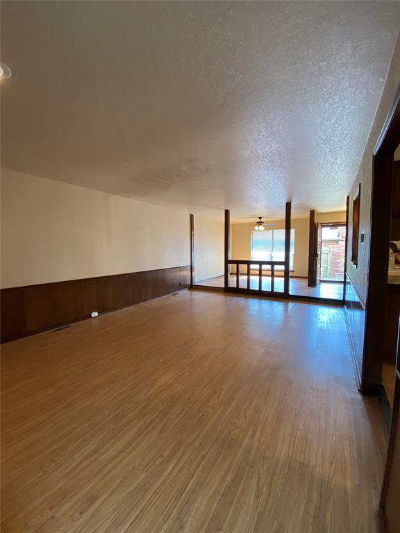 Foto del edificio - 6707 W Britton Rd