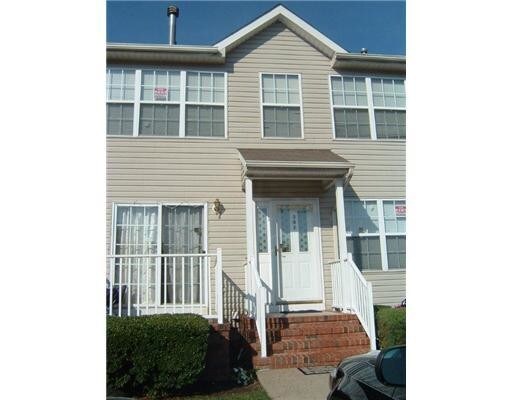 Primary Photo - 302 Vasser Dr