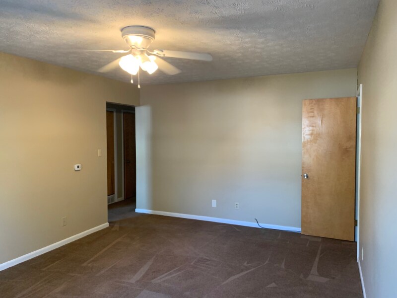 2305 Adams Ave Unit 19, Huntington, WV 25704 Apartment for Rent in