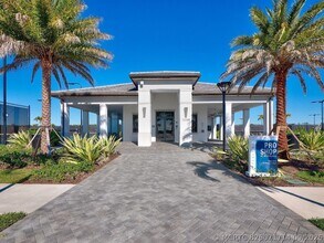 Building Photo - 10748 SW Matisse Ln